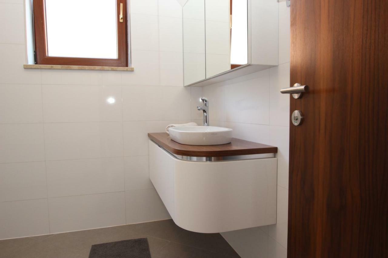 Villa Dora Vabriga Tar-Vabriga Esterno foto